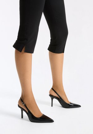 Bershka, HIGH-HEEL - SLINGBACK SHOES - Decolleté - black