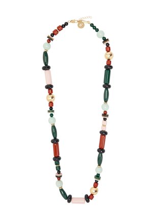 Kolorowy naszyjnik z koralików o kształcie cylindrycznym, okrągłym i dyskowym w kolorach zielonym, czerwonym, czarnym, różowym i złotym, z złotym zapięciem i przedłużką.