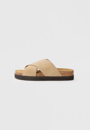 Papucsszandálok - beige