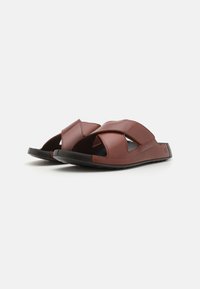 ECCO COZMO M - Ciabattine - cognac