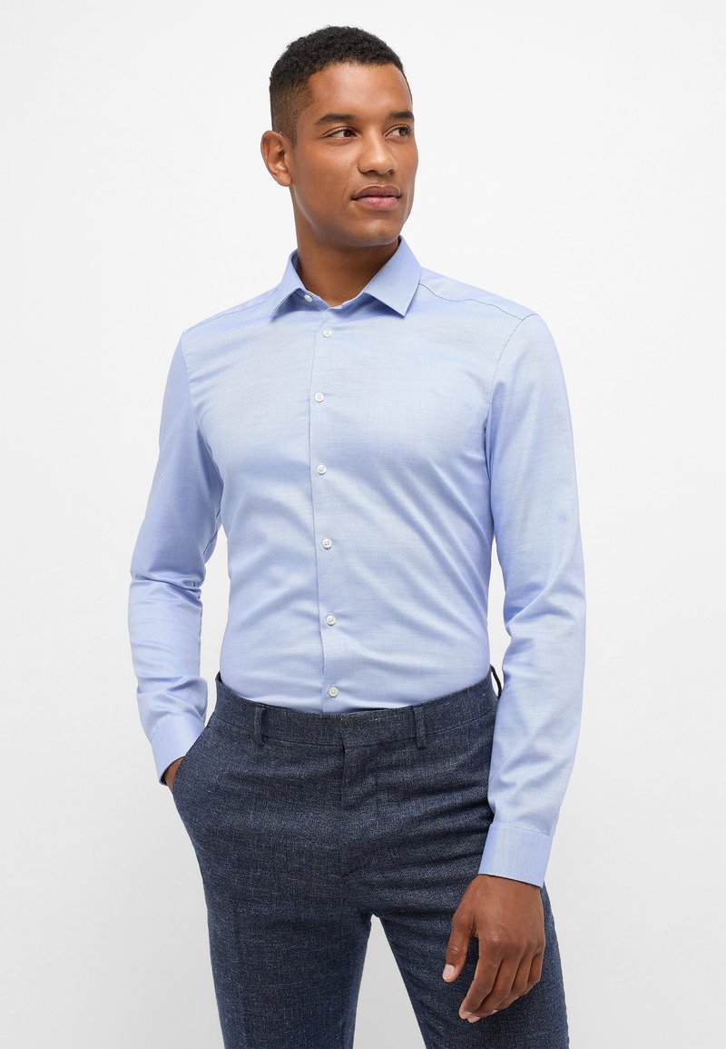 Eterna STRUKTUR SLIM - Formal shirt - hellblau/light blue - Zalando.de
