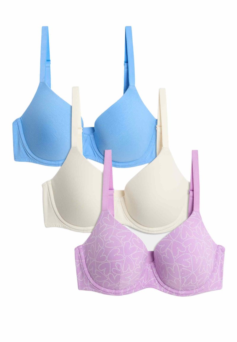 Tres sujetadores acolchados en azul, beige y lavanda estampada, dispuestos en dos filas sobre un fondo blanco.