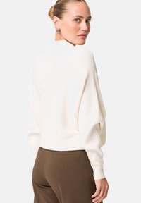 zero Trui - bright cream melange