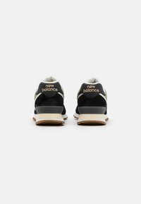 New Balance ML574 UNISEX - Sapatilhas - black