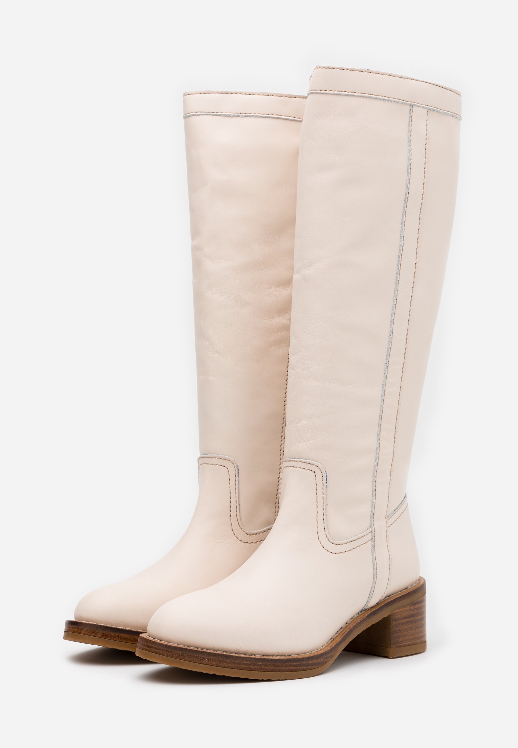 botas alpe madame