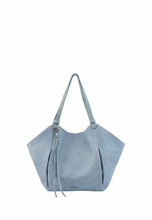 Grand sac fourre-tout bleu clair doux avec deux poignées et des gland en cuir décoratifs suspendus à l'une des poignées.