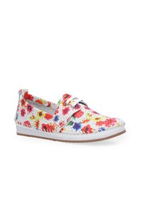 Baskets à enfiler en textile floral avec une base blanche, présentant des fleurs rouges, jaunes et bleues, une semelle en caoutchouc et des détails de couture contrastants.