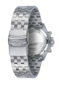 Ur med rustfrit stål med et vævet led-armbånd og en lås. Rundt sølvfarvet skivehus med synlig krone og graveret brandlogo på bagsiden.