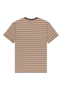 Camiseta de manga corta a rayas en tonos marrones, crema y naranja. Cuello redondo, material de algodón suave, presenta rayas horizontales estrechas.