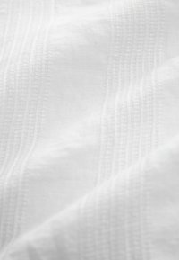Next V-NECK REGULAR FIT - Hverdagskjole - white