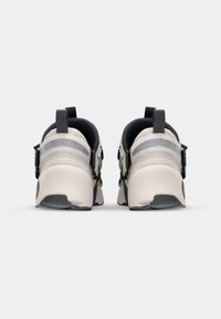 Jordan TRUNNER LX UNISEX - Tenisice - light orewood brown/anthracite