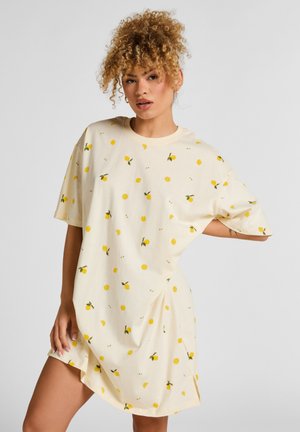 BOXY -NECK LEMON - Nachtjapon - winter white