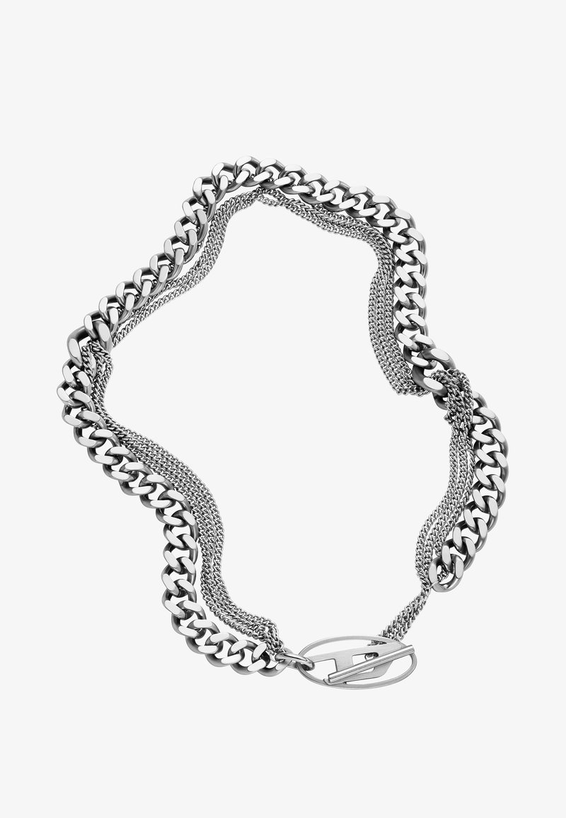 Metal kædelys med sammenflettede led i forskellige teksturer, herunder glatte og vævede designs, i sølvfarvet finish, med en lås.