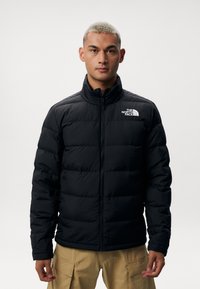 The North Face MOUNTAIN LIGHT TRICLIMATE THREE IN ONE GORE-TEX JACKET - Ūdensnecaurlaidīga jaka - black