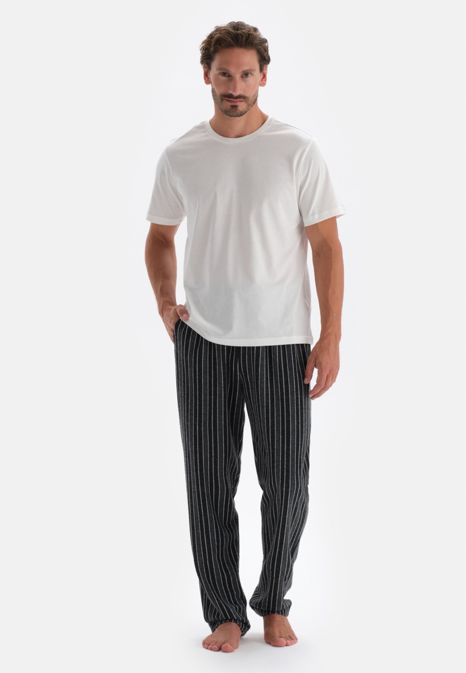 Damen Nachtwäsche Aus Satin - Elegante Schlafanzüge