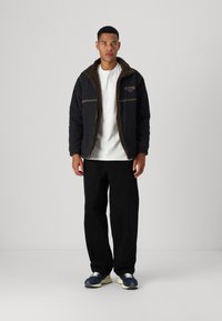 Billabong GNARALOO JACKET - Parca - stealth