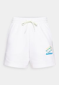 Hvite shorts laget av bomull med elastisk midje og snor. Har et trykt Lotto-logo med blå og gule detaljer.