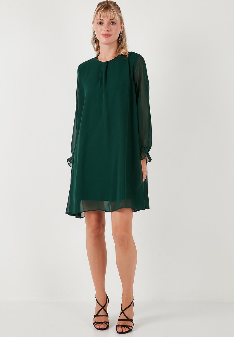 LELA REGULAR FIT - Cocktail dress / Party dress - emerald green/green -  Zalando