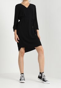 Object Robe de jour - black