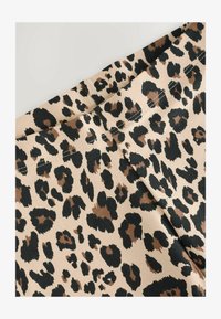 Izbrano, animal print