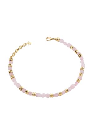 Delikatna bransoletka z naprzemiennymi małymi różowymi koralikami i złotymi teksturowanymi przekładkami, złote zapięcie typu karabińczyk i krótki regulowany łańcuszek.