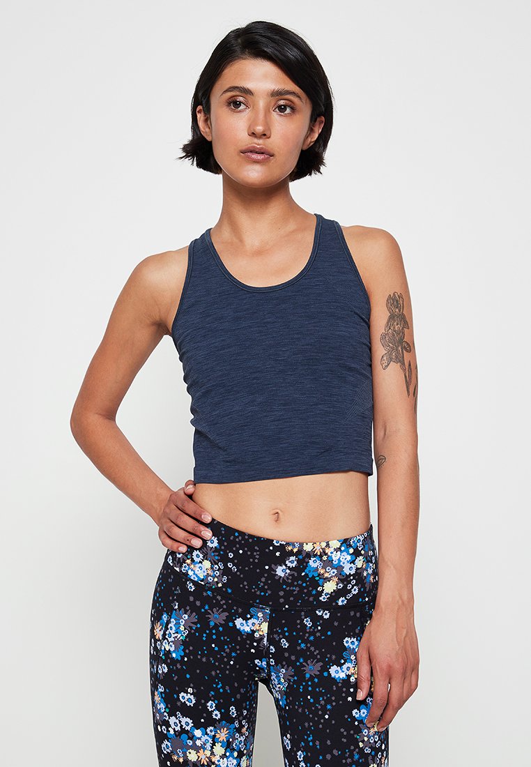 Camiseta deportiva