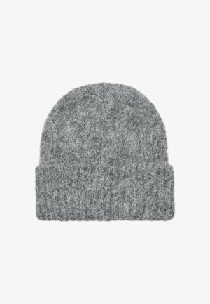 Siva pletena zimska kapa od mekog vune, s zaobljenim vrhom i preklopom za dodatnu toplinu. Ujednačena tekstura s minimalnim uzorkom.