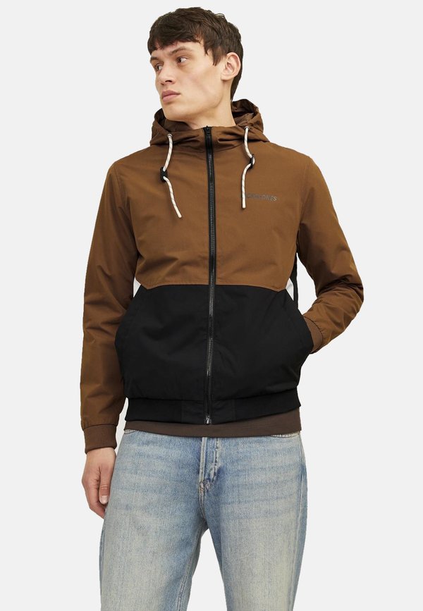 JJERUSH HOOD - Light jacket - braun