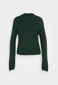 Grønn strikket genser med rund hals, lange ermer og ribbestruktur. Har en tettsittende kropp og lett utover-bredde ved ermendene.