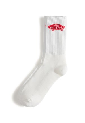 Calcetines blancos de algodón con textura acanalada. Presentan un logo rojo "OFF THE WALL" en forma de coche en la parte superior.