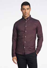 Lindbergh OXFORD SUPERFLEX - Hemd - deep red mix
