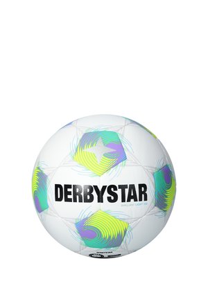 Weißer Derbystar Fußball mit grünen, blauen und violetten abstrakten Sternmustern und schwarzem Branding-Text auf einfachem weißem Hintergrund.