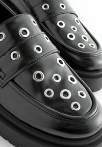 Next WIDE FIT FOREVER COMFORT CHUNKY LOAFERS - Scarpe senza lacci - mottled black