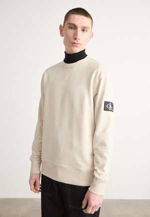 Calvin Klein Jeans BADGE CREW NECK - Sportinis megztinis - oatmeal