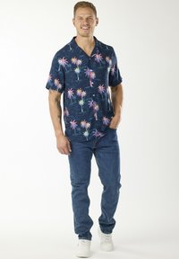 Blount & Pool HONOLULU - Overhemd - navy sea palm