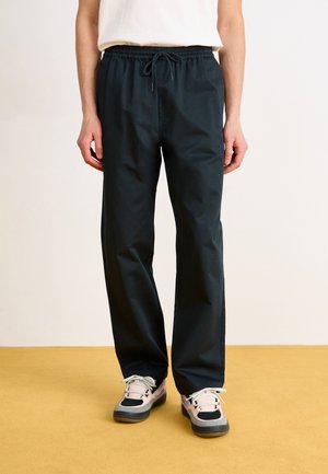 Converse STRAIGHT LEG PANTS - Pantalon classique - black