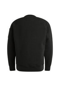 Sudadera negra con cuello redondo, puños y dobladillo acanalados. Cuenta con un bolsillo en el lado del brazo izquierdo y un tejido suave y texturizado.