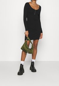 Even&Odd Tubino - black