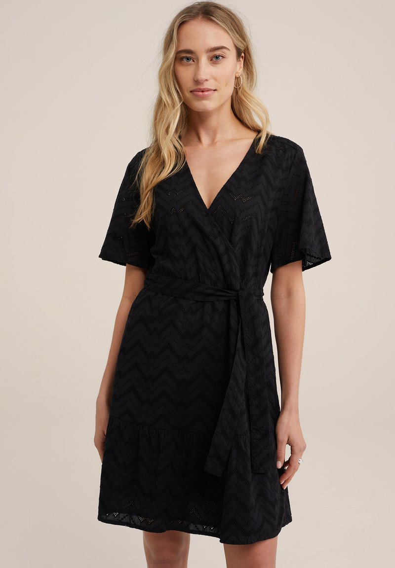 WE Fashion Dnevna haljina - black
