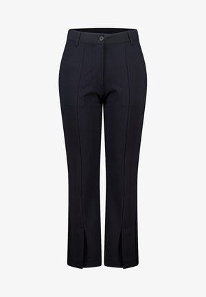 Zwarte op maat gemaakte broek met rechte pijpen, voorzien van twee plooien aan de voorkant en zijsplitsingen bij de zoom. Gemaakt van een lichtgewicht stof.