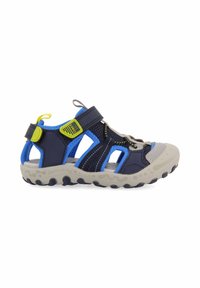 Sandalia azul marino con diseño de malla, correa ajustable y suela de goma gris. Presenta acentos en azul brillante y agarre texturizado en la suela.