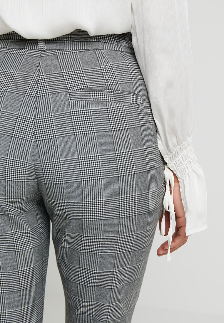 Vero Moda Petite PAPER BAG CHECK PANT 