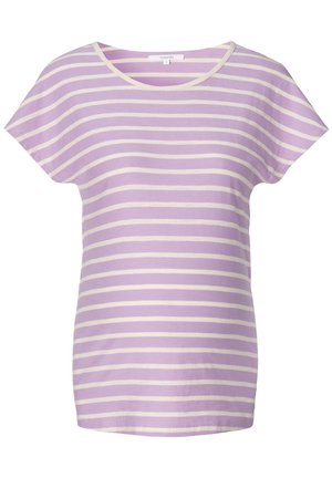 Camiseta de manga curta às riscas roxas e creme com decote redondo, feita de um tecido suave; apresenta um corte relaxado e um design simples.