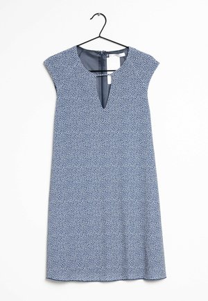 Abito blu navy con motivo a pois, maniche a cappuccio e apertura a goccia sul collo; realizzato con tessuto leggero.