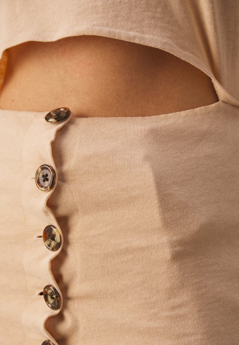 A.W.A.K.E. MODE WITH FRONT BUTTON CLOSURE - T-shirt basique - pastel peach