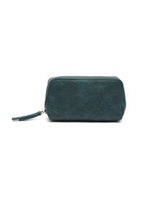 Borsetta zip in pelle textured verde scuro di forma rettangolare con una piccola linguetta in pelle per la zip.