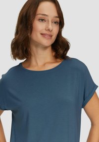 QS T-shirt basic - blau