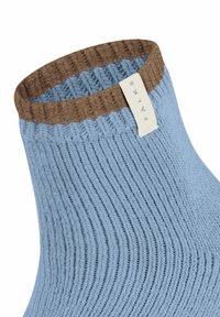 FALKE COSY PLUSH - Socken - sky
