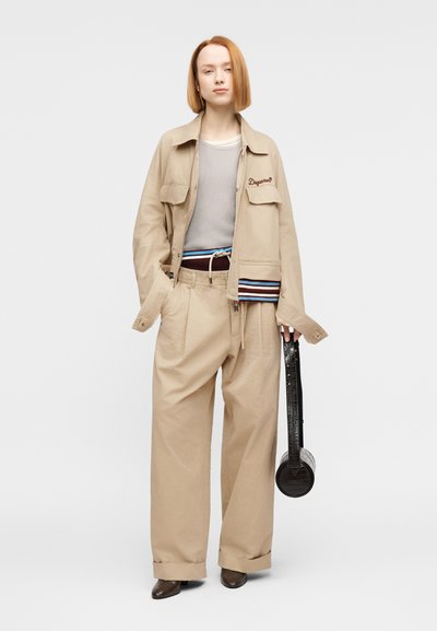 Dsquared2 HYBRID KABAN - Ελαφρύ μπουφάν - desert tan