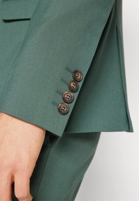 Isaac Dewhirst THE FASHION SUIT SET - Κοστούμι - dark sage